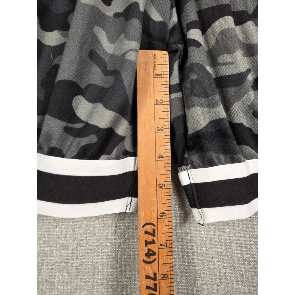 NBA Mens Camo Basketball Shorts Grey Black Mesh Athletic Size Small
